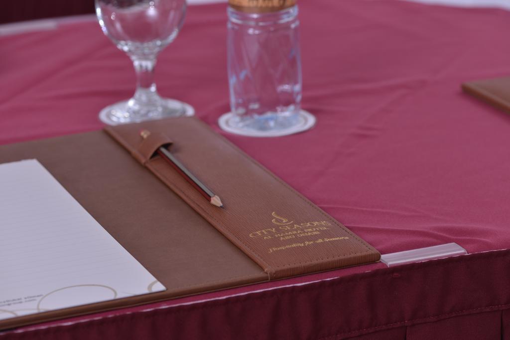 City Seasons Al Hamra Hotel Абу Даби Екстериор снимка